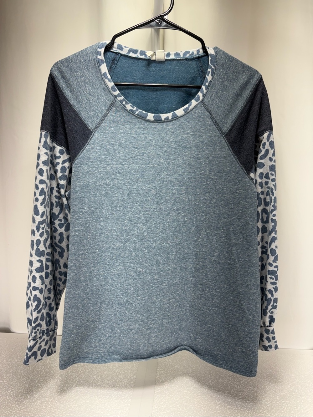 Cato Light Blue Heather Pullover with Blue Leopard-Print Sleeves 4644